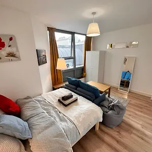 Guest house 2 Modern Double In The Heart Of Brick Lane, London